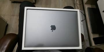 apple macbook Air 2020 m1 chip space grey 0