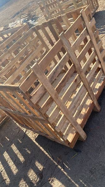 Export Wooden Pallets / Rack Storage / Warehouse stockist 10