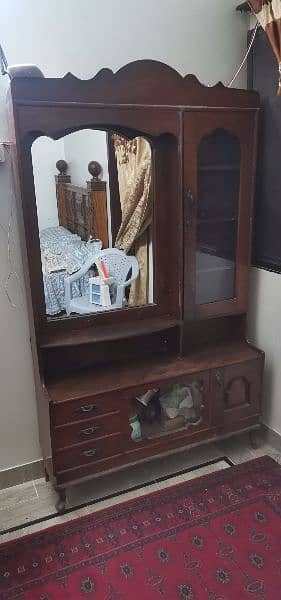 dressing table with mirror 2