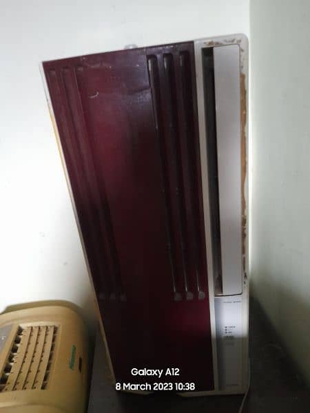 used(inverter A/c)( Protabal Ac) available in good price 8