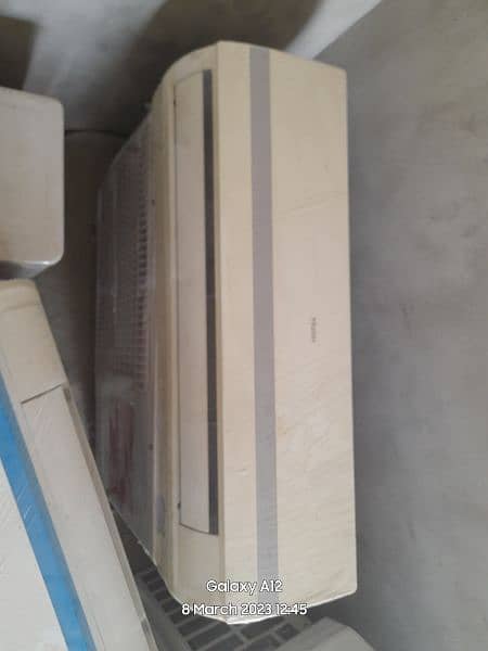 used(inverter A/c)( Protabal Ac) available in good price 16