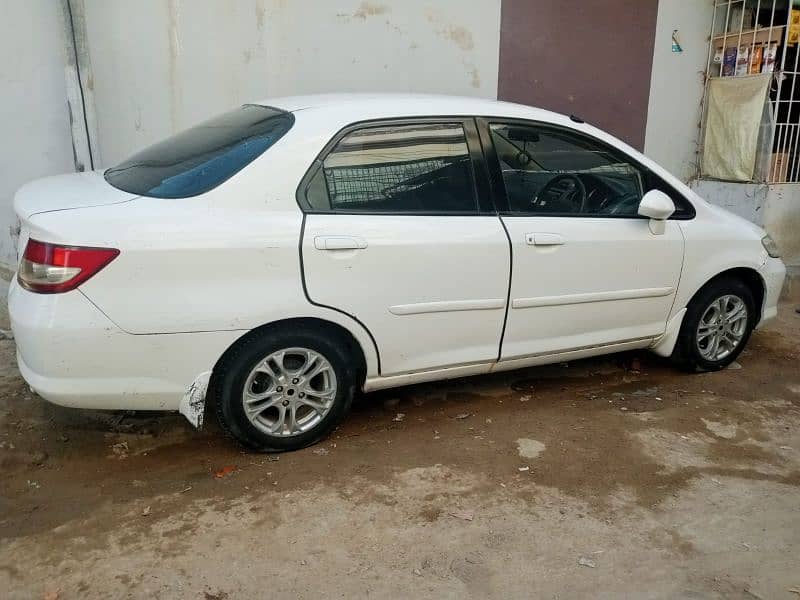 Honda City IDSI 5