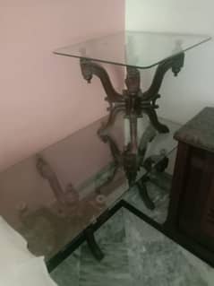 three pairs of glass table condition like new 10/10