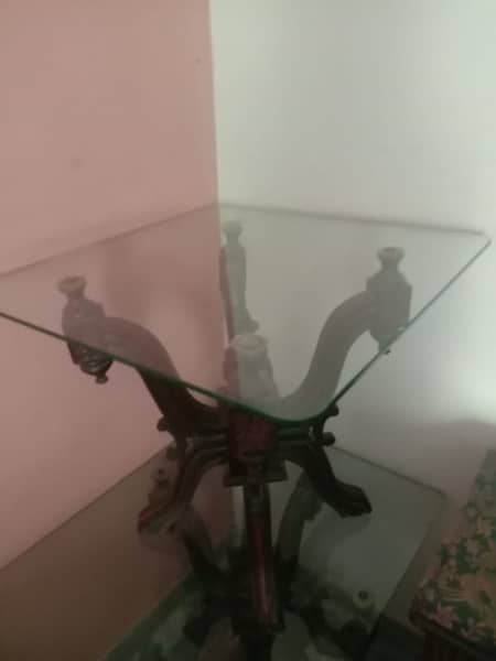 three pairs of glass table condition like new 10/10 2