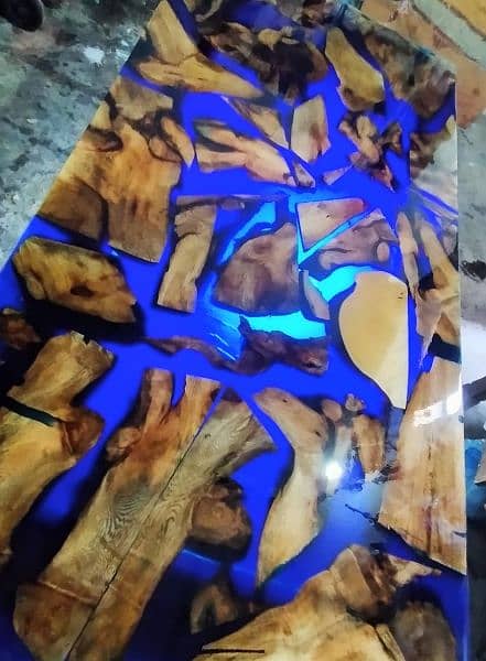 epoxy resin center table. 5×3size. whatsapp 0304-8683392 0