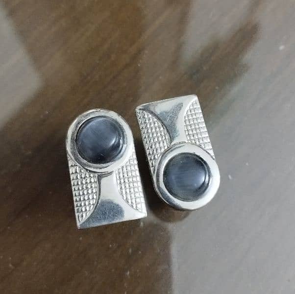 cufflinks 1