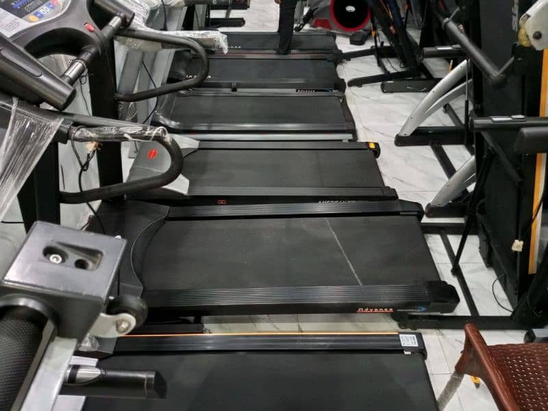 Running jogging walking machine Available in Used Condition 5