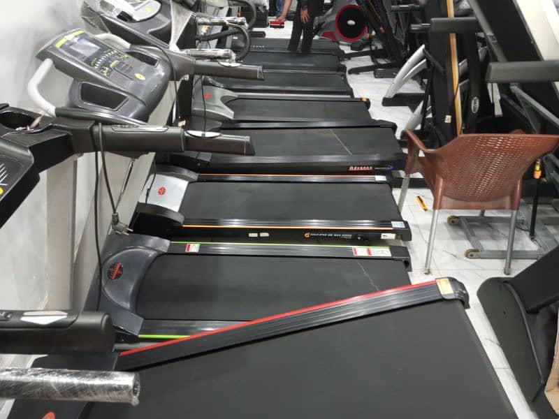 Running jogging walking machine Available in Used Condition 7