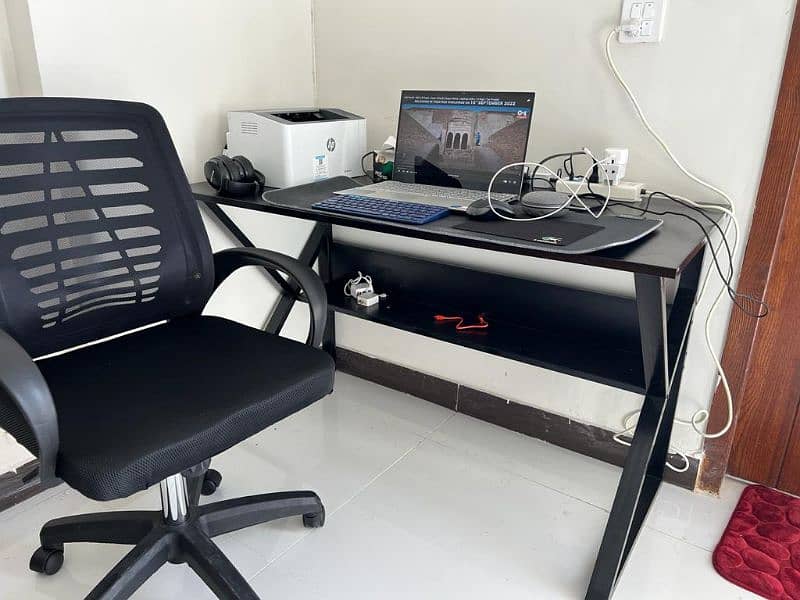 Office workstations, study table, gaming table, laptop & computer desk 13