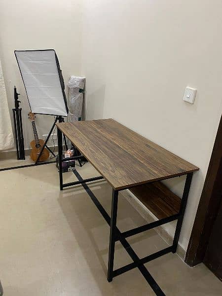 Study, gaming table, computer, meeting desk & executive office table 6