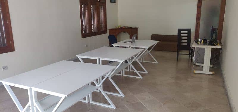 Study, gaming table, computer, meeting desk & executive office table 16