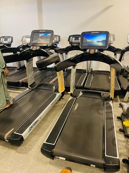 USA Import Treadmill, Elliptical, Upright bike, Arc trainer, available 0