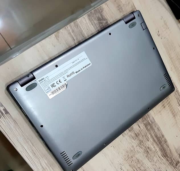 laptop core i7 7th Generation condition 9/0 2