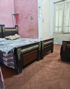 hostel room available with bad mattress facility furnished room