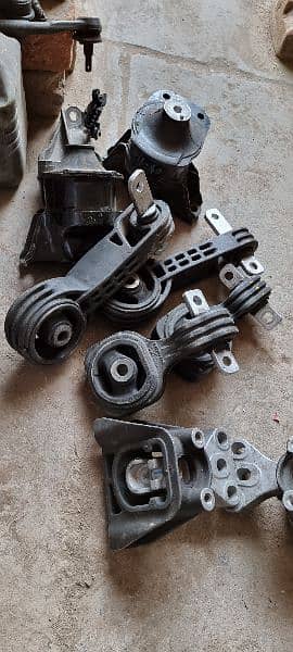 Honda civic reborn genuine Engine mounts and all parts available 0