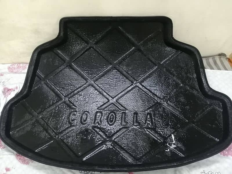 Toyota Corolla trunk tray mat - 0,3,2,1,4,2,4,0,8,8,1 1