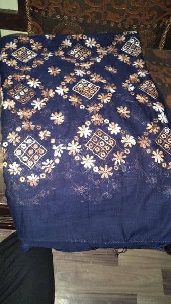 handi craft multani embroidery chadar (shawl) in very good condition 0