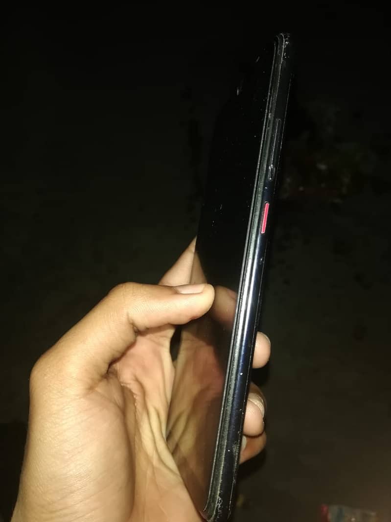 Vivo s1 pro 8/128 0