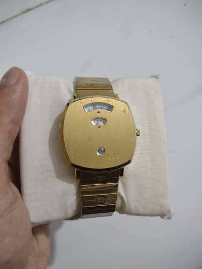 Grip watch for men