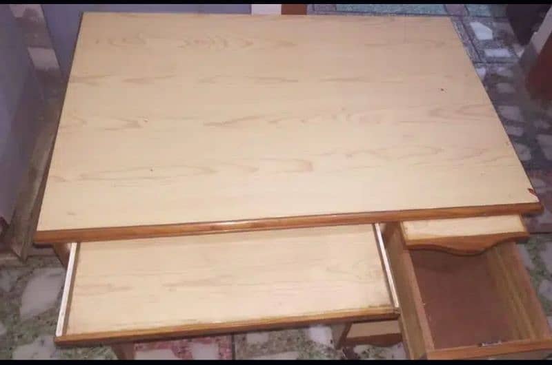 Computer Table (wood) 1