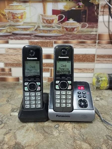 UK imported Panasonic twin cordless phone with intercom answer machine 1