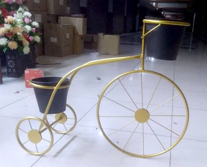 Flower cycle or Corner Cage stand and flower pot and deco table 0