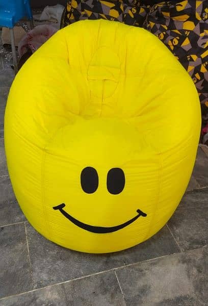 Smiley Face Bean Bags_All sizes_ Office use _ Home Use_ kids Gifts 3