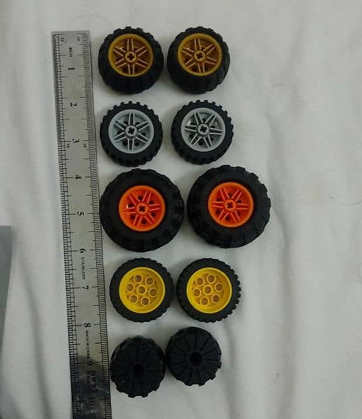 Ahmad's Lego Technic parts and accessories in diffrent prices 2