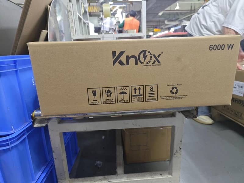 Knox Infinisolar VIII Twin 6kW Pv7500 HYBRID INVERTER Dual Output WIFi 1