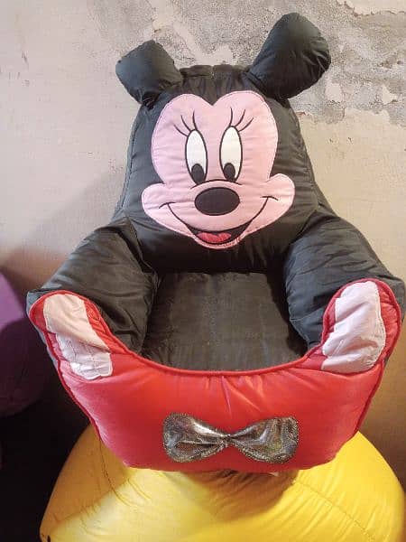 Baby chair large 2300 baby bean bag 3500 baby football 4500 8