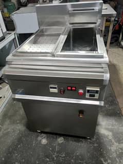 Deep fryer with sizzling fast food restaurant/Working table /hot plate