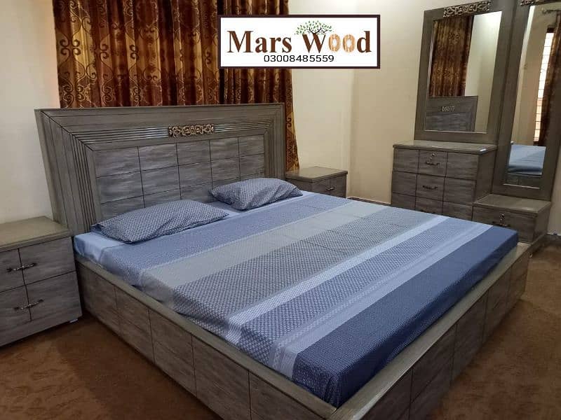 king size bed Italian design wooden 1