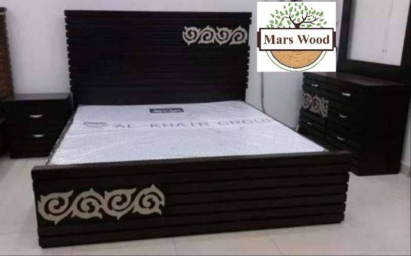 king size bed Italian design wooden 2