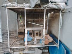 I am selling Bird cage 0