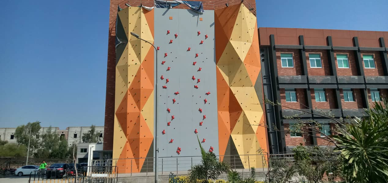 Climbing Walls, Holds & Climbing Equipment 7