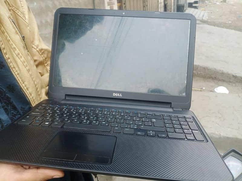 Model dell Inspiron 15 5