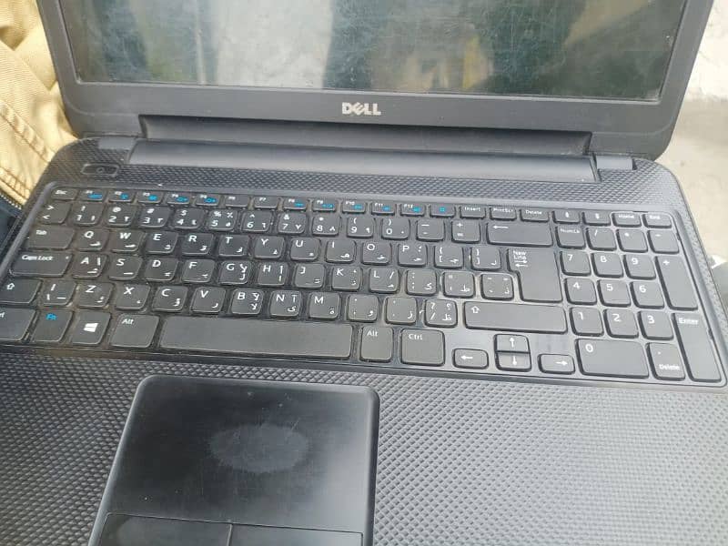 Model dell Inspiron 15 6