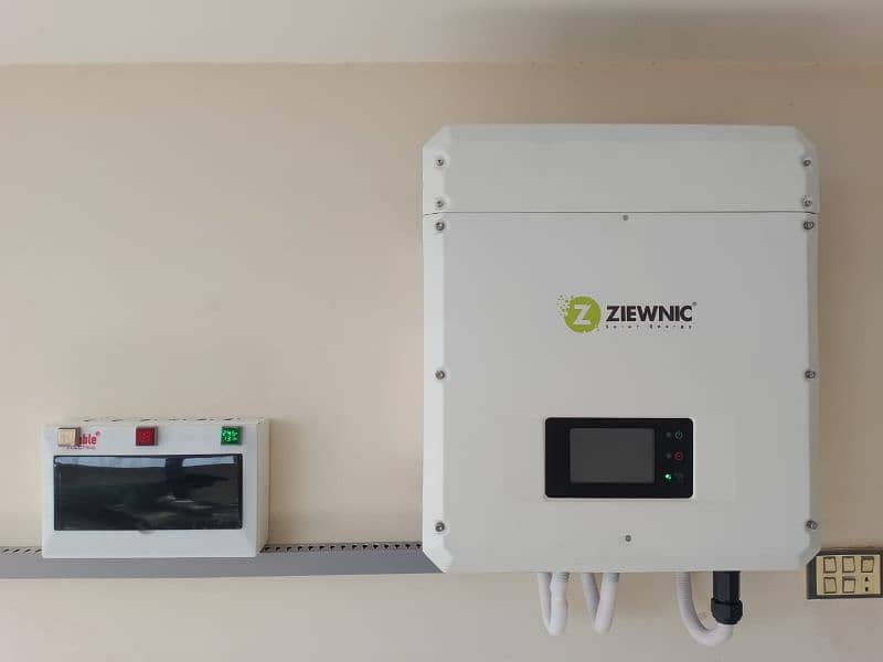 NEW HYBRID ON GRID INVERTERS 8