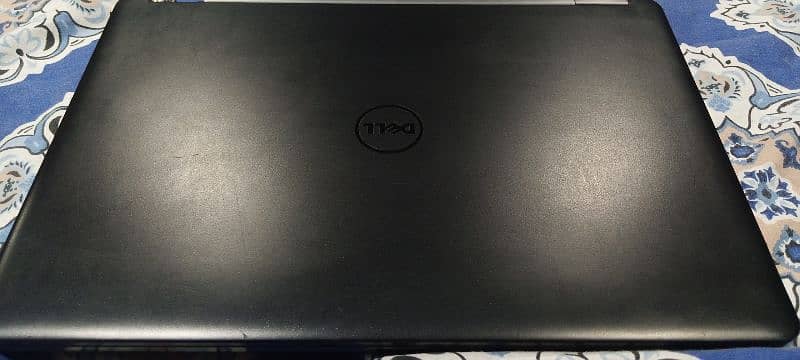 Dell laptop Latitude E5407 Core I5 6th generation 3