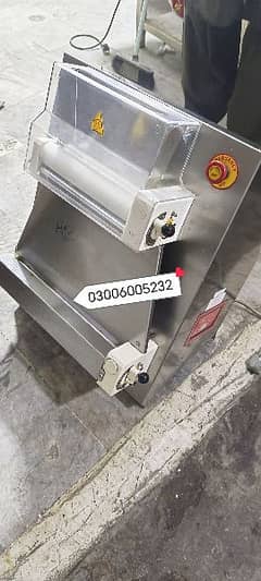 pizza dough roller we hve pizza oven fast food machinery restaurant