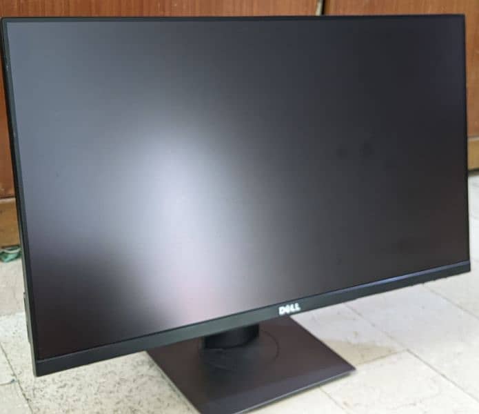 Dell P2418ht Full HD IPS 1920x1080p 24" inch Touch LED Monitor 1
