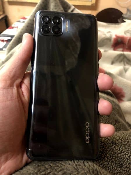 oppo f17 pro 8ram 128Gb 2