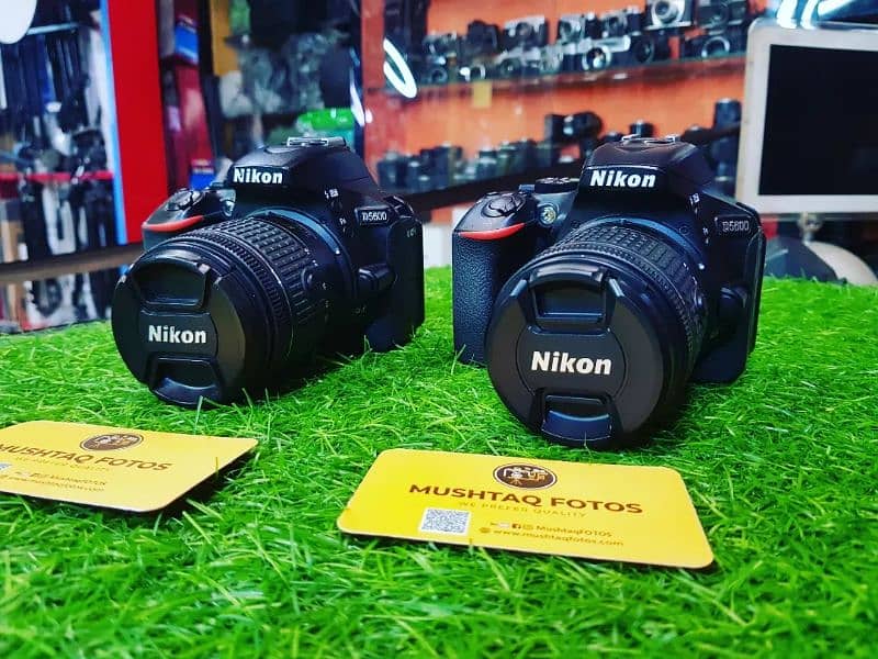 Nikon D5600 with 18-55 AFP VR Lens Kit(Scratchless piece - Mint piece) 1