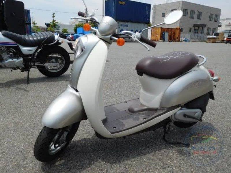Honda Crea Scoopy Scooty Japan Made Classic Head turner Collector Item 2