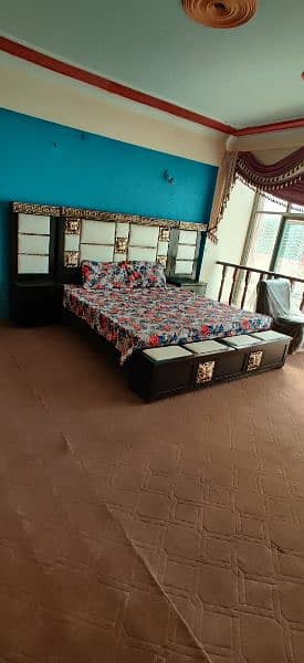 Hotel GPO mall road 14 rooms attach bath ideal location. 2