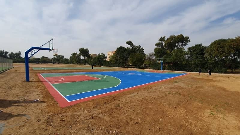 basketball poles fix with glass board 1