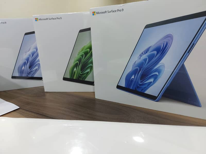 Microsoft Surface Pro 9, Core i5 12th Gen (08Gb/256Gb) (Windows TAB) 4