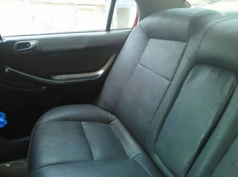 Honda Civic 1998 Automatic in Excellent condition 2