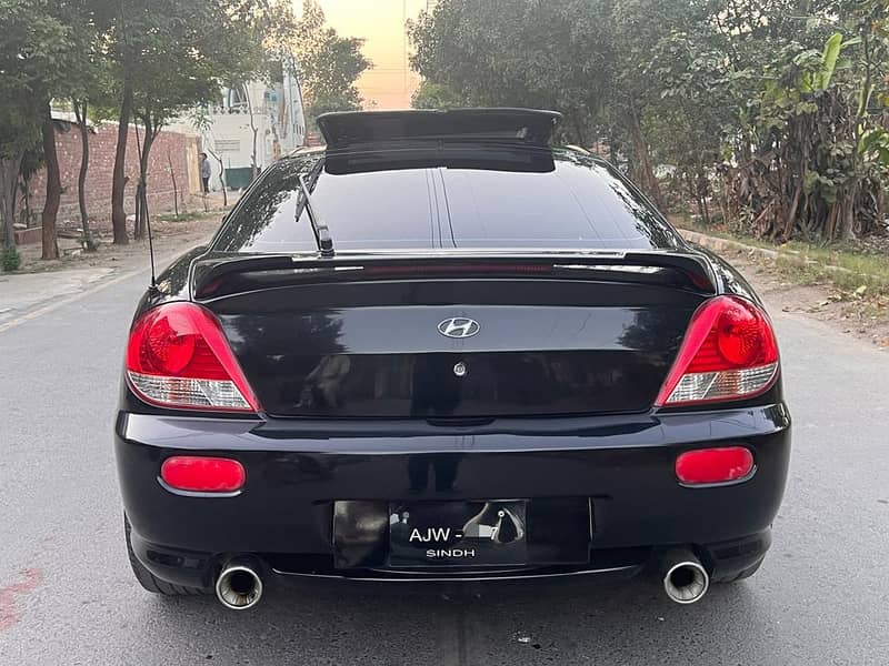 Hyundai Coupe 2006 4