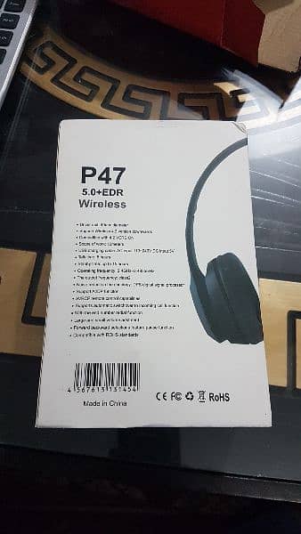 P47 Wireless Earphone 1